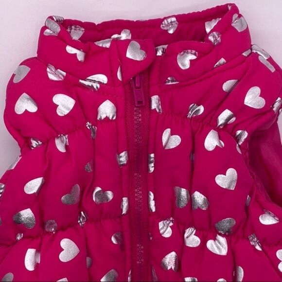 Healthtex Puffy Vests Set of 2 Bright Pink  Silver Hearts Black Gold Stars 12 M - Picture 6 of 15